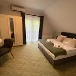 Maison d'hôtes Aventurin House *** Révfülöp