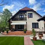 Maison d'hôtes Aventurin House *** *