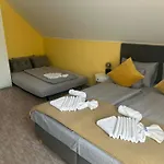 Aventurin House *** Vendégház *