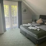 Vendégház Aventurin House *** Révfülöp