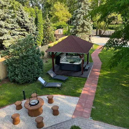Aventurin House *** Guest house Revfulop