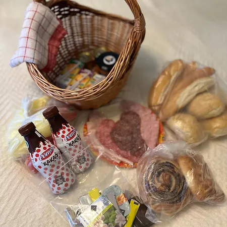 Affittacamere Aventurin House ***