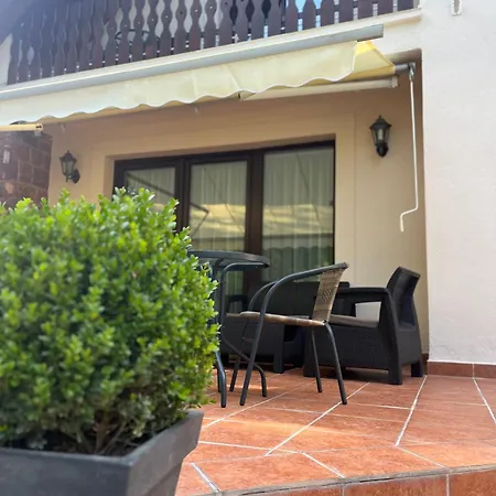 Aventurin House *** * Révfülöp