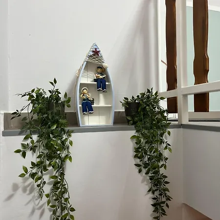 Aventurin House *** Πανσιόν