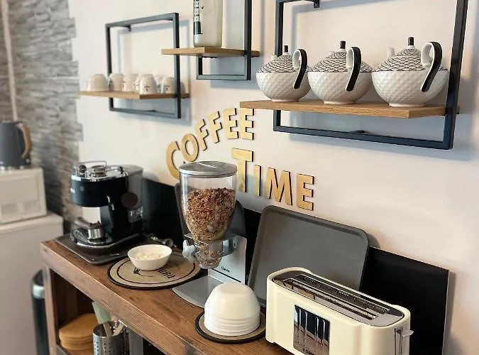 Aventurin House *** Гостевой дом Ревфюлёп