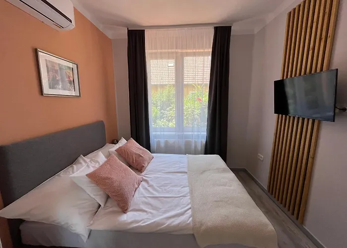 Aventurin House *** Vendégház Révfülöp