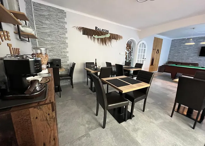 Aventurin House *** Гостевой дом Ревфюлёп