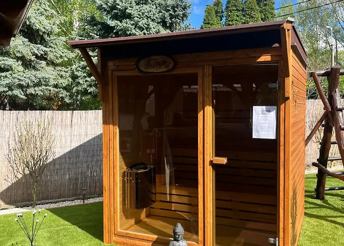 Aventurin House *** * Ревфюлёп