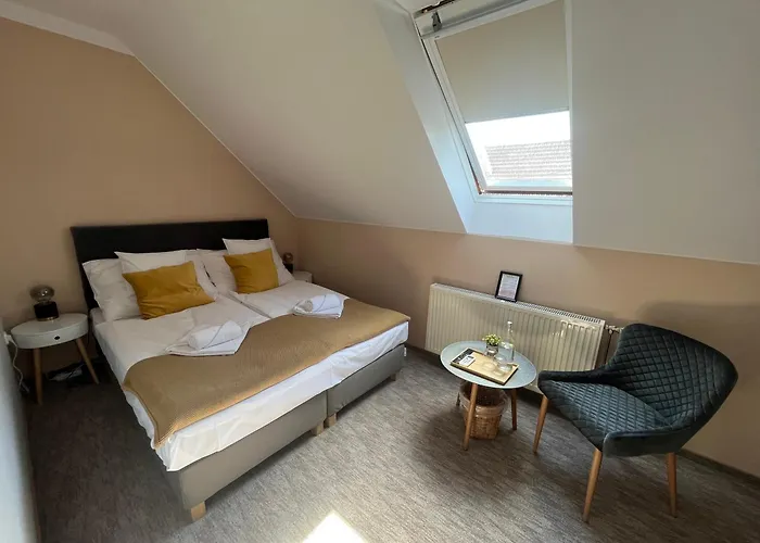 Гостевой дом Aventurin House *** *